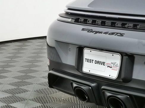 Certified 2026 Porsche 911 Targa 4 GTS AWD/4WD image 27