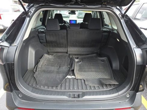 Used 2025 Toyota RAV4 LE image 25