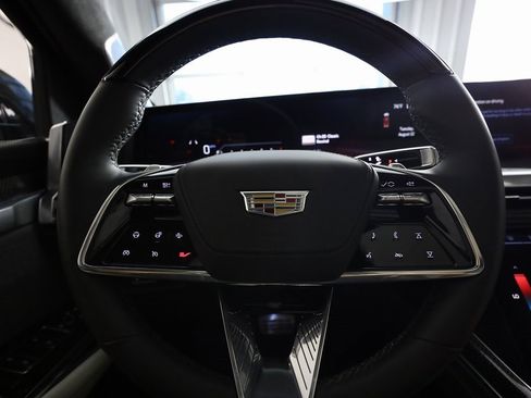 Used 2025 Cadillac Escalade V image 25