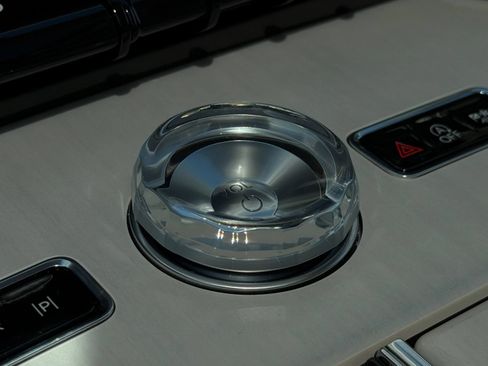 New 2026 Lincoln Navigator Reserve AWD/4WD image 34