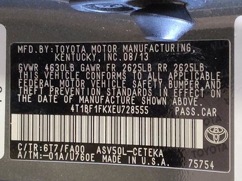 Used 2014 Toyota Camry L image 33