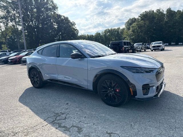 Used 2025 Ford Mustang Mach-E Premium w/ Sport Appearance Package AWD/4WD image 13