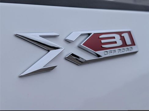 New 2026 GMC Sierra 2500 SLT w/ SLT Premium Package image 10