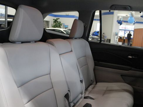 Certified 2019 Honda Pilot EX-L image 20