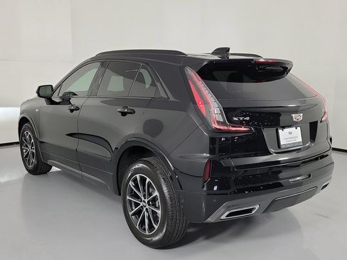 Certified 2024 Cadillac XT4 Sport FWD image 4