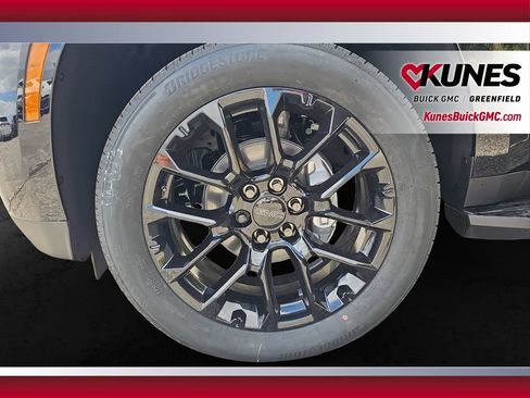 New 2026 GMC Yukon XL Denali w/ LPO, Illumination Package AWD/4WD image 11