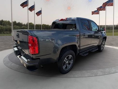 Used 2017 Chevrolet Colorado W/T w/ Custom Special Edition RWD image 7
