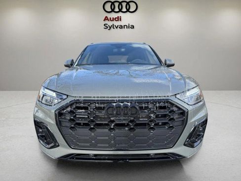 Certified 2025 Audi Q5 e Premium Plus w/ Premium Plus Package image 2