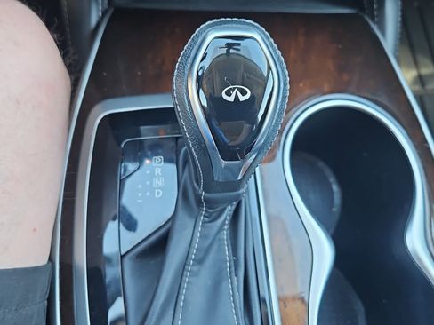 Used 2020 INFINITI QX60 Luxe w/ Sensory Package image 19