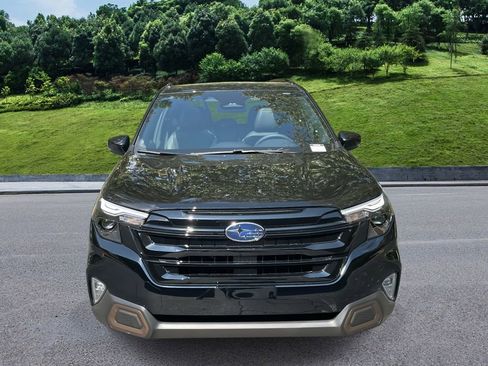 Used 2025 Subaru Forester Sport image 8