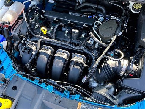 Used 2015 Ford Focus Titanium image 34