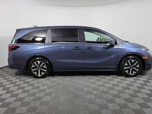 Used 2026 Honda Odyssey EX-L image 4