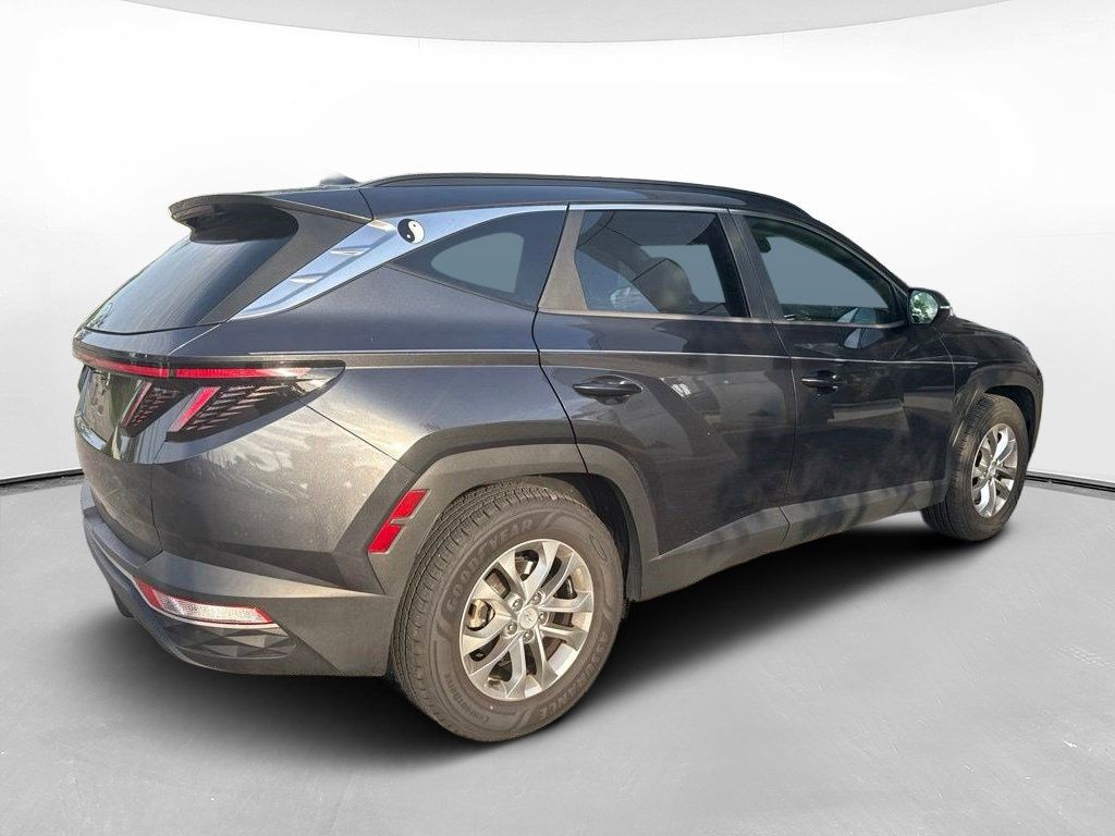 Used 2022 Hyundai Tucson SEL FWD image 3