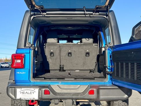 Used 2024 Jeep Wrangler Unlimited Rubicon image 12