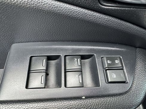 Used 2020 Honda Pilot EX image 15