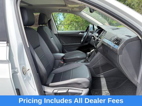 Used 2019 Volkswagen Tiguan SEL FWD image 30