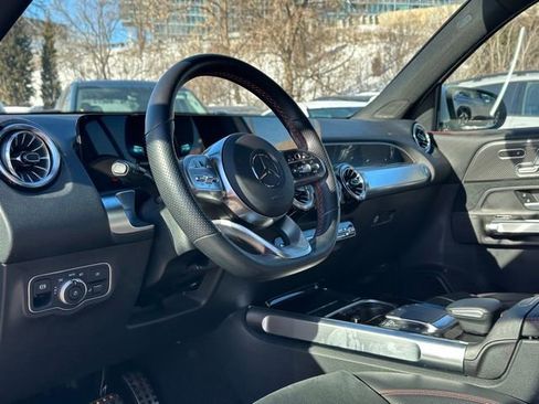 Used 2023 Mercedes-Benz GLB 250 4MATIC image 15