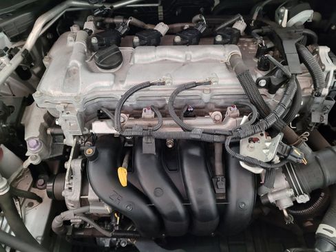 Used 2021 Toyota Corolla LE image 30