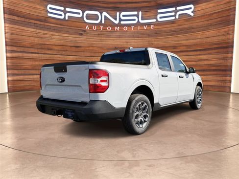 New 2025 Ford Maverick XLT w/ XLT Luxury Package image 8