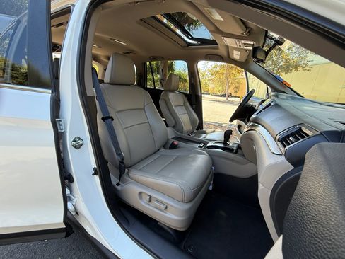 Used 2018 Honda Pilot EX-L image 28