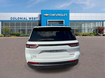 Used 2023 Jeep Grand Cherokee Limited w/ Black Appearance Package