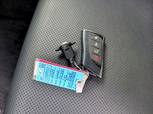 Used 2024 Lexus RX 350 FWD w/ Technology Package image 30