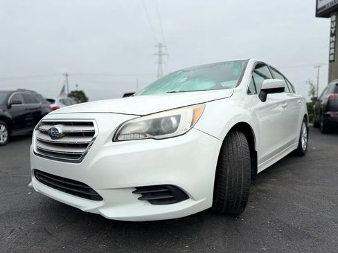 Used 2016 Subaru Legacy 2.5i Premium w/ Moonroof Package AWD/4WD image 8