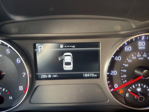 Used 2024 Kia Forte LXS w/ LXS Technology Package image 27