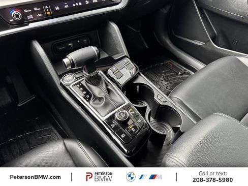 Used 2024 Kia Sportage EX image 29
