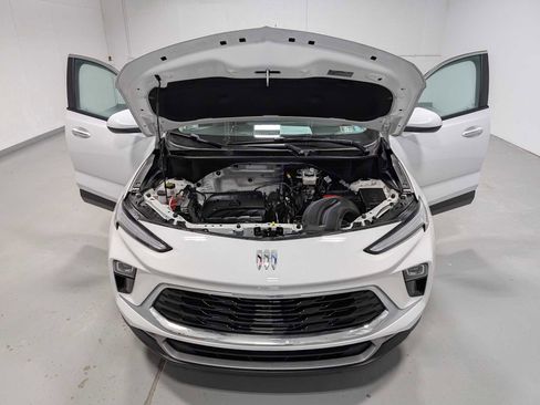 Used 2024 Buick Encore GX Preferred image 13