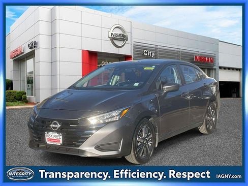 Certified 2025 Nissan Versa SV w/ Trunk Package image 4