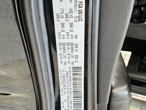 Used 2020 Dodge Durango SXT RWD image 43