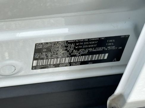 Used 2022 Toyota RAV4 LE FWD image 33