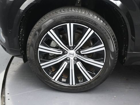 Used 2024 Volvo XC90 B6 Plus AWD/4WD image 16