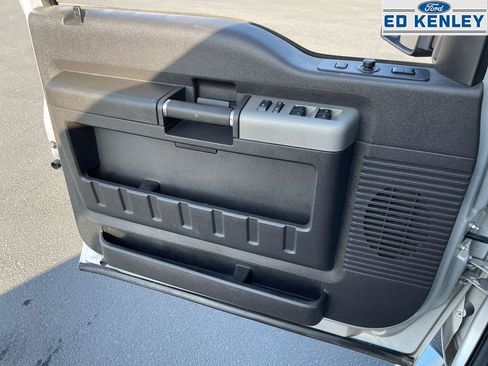 Used 2015 Ford F350 Lariat w/ Lariat Ultimate Package image 21