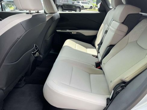 Used 2025 Lexus RX 350 Premium FWD image 10