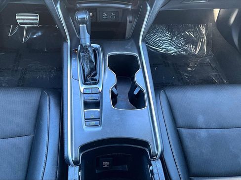 Used 2022 Honda Accord Sport image 30