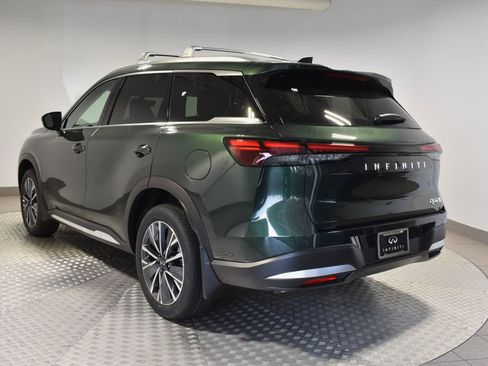 Certified 2026 INFINITI QX60 Luxe w/ Family Package AWD/4WD image 11