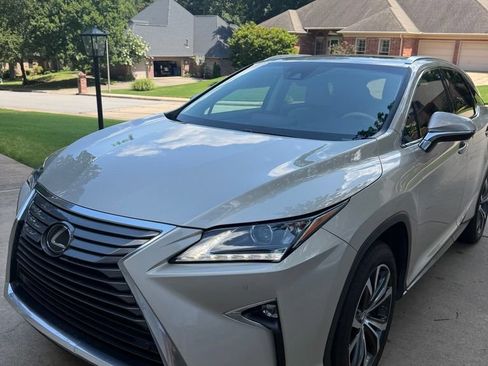 Used 2017 Lexus RX 350 AWD w/ Premium Package image 4