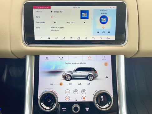 Used 2020 Land Rover Range Rover Sport HSE AWD/4WD image 29