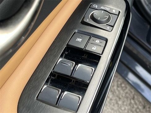 Used 2022 Lexus ES 350 w/ Premium Package image 28