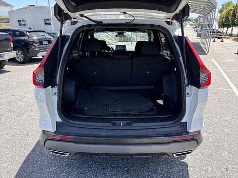 Certified 2025 Honda CR-V Sport image 33