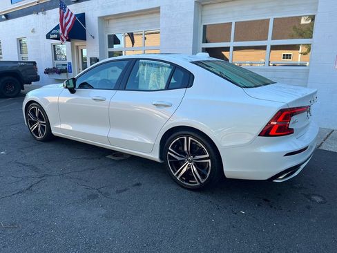Used 2019 Volvo S60 T6 R-Design AWD/4WD image 3