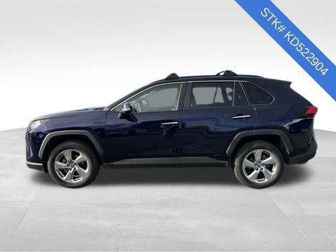 Used 2019 Toyota RAV4 Limited image 4