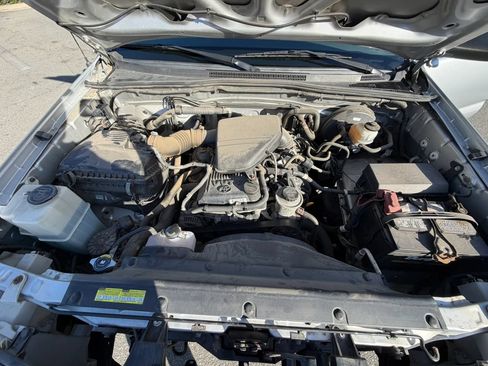 Used 2011 Toyota Tacoma 2WD Regular Cab image 25