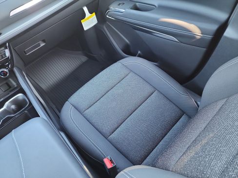 New 2026 Chevrolet Traverse LT w/ Driver Confidence Package image 13