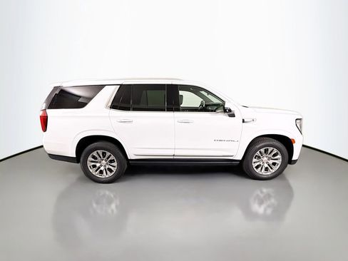 Used 2022 GMC Yukon Denali AWD/4WD image 8