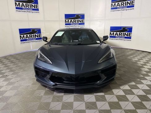 Used 2021 Chevrolet Corvette Stingray Coupe w/ Z51 Performance Package RWD image 12