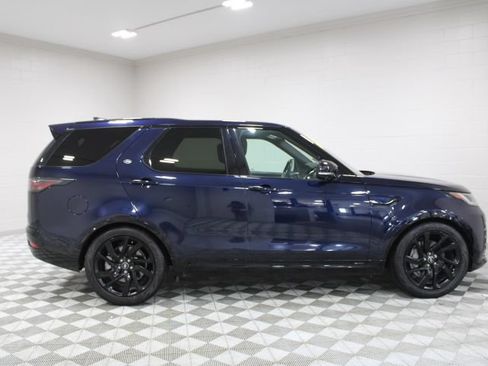 Used 2021 Land Rover Discovery S R-Dynamic AWD/4WD image 13