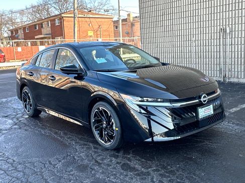 New 2026 Nissan Sentra SR w/ SR Premium Package image 3